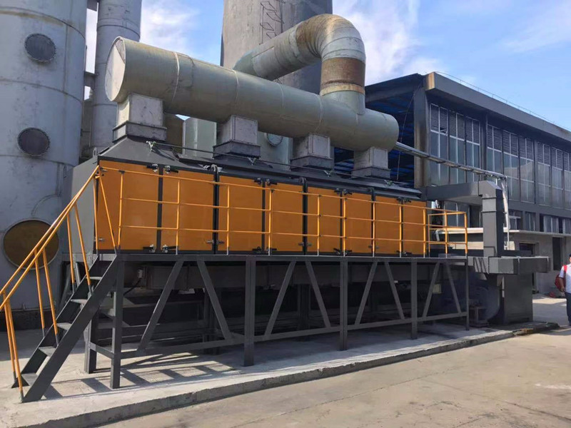 廢氣處理設(shè)備中的活性炭多久更換一次？