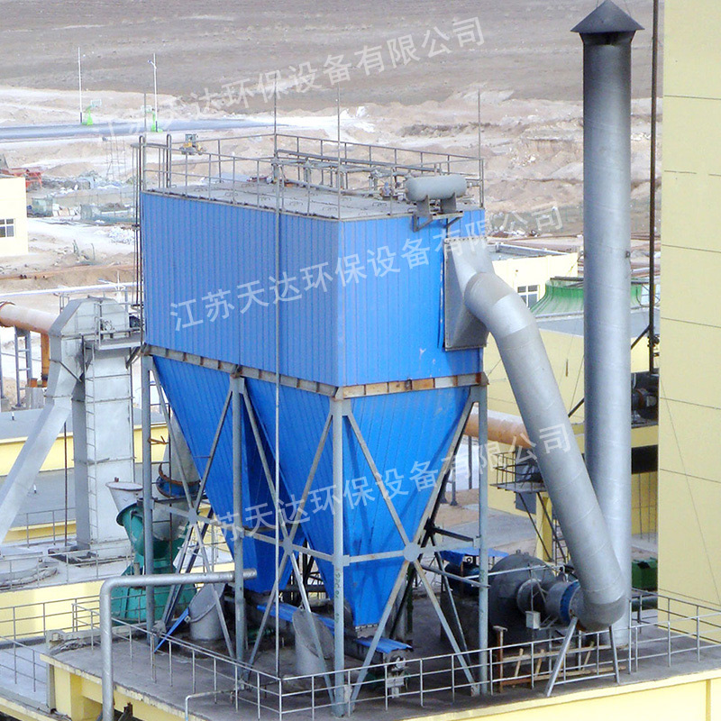 購買工業(yè)除塵設(shè)備應(yīng)該注意什么？